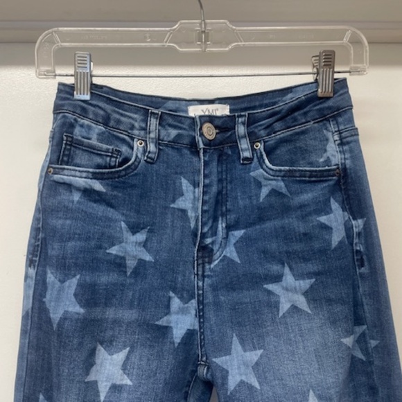 YMI Star Flare High Rise Distressed Jeans EUC - Picture 2 of 8